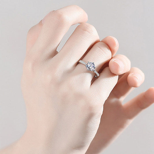 The Shining Benefits of Wearing Silver Jewelry