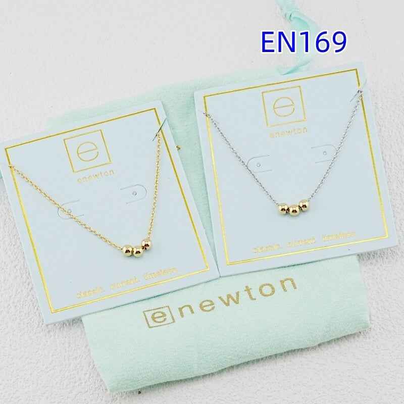 enewton Three-Bead Necklace