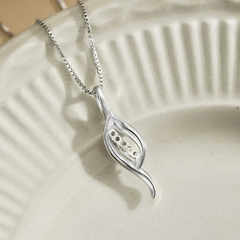 5A Zirconia Twisted Wings Pendant Necklace - JIMMY JEWELRY 01