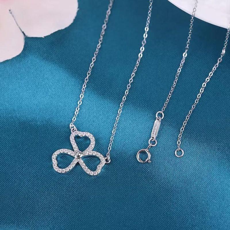 hollow diamond shamrock necklace - JIMMY JEWELRY 01