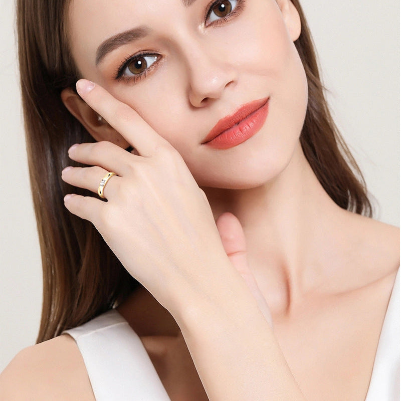 Beautiful Moissanite Solitaire Baguette Ring