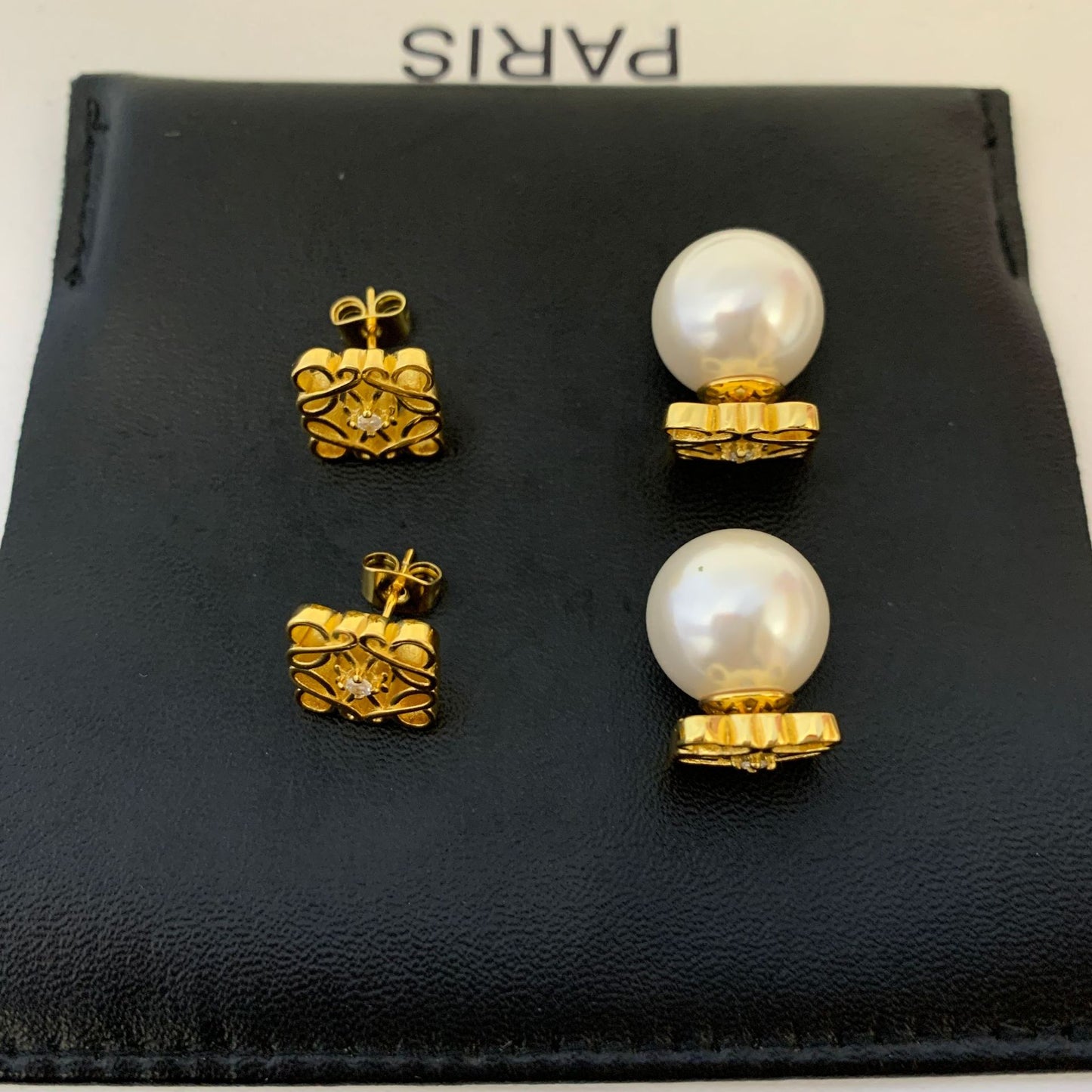 LOEWE Square Hollow High-end Pattern Earrings