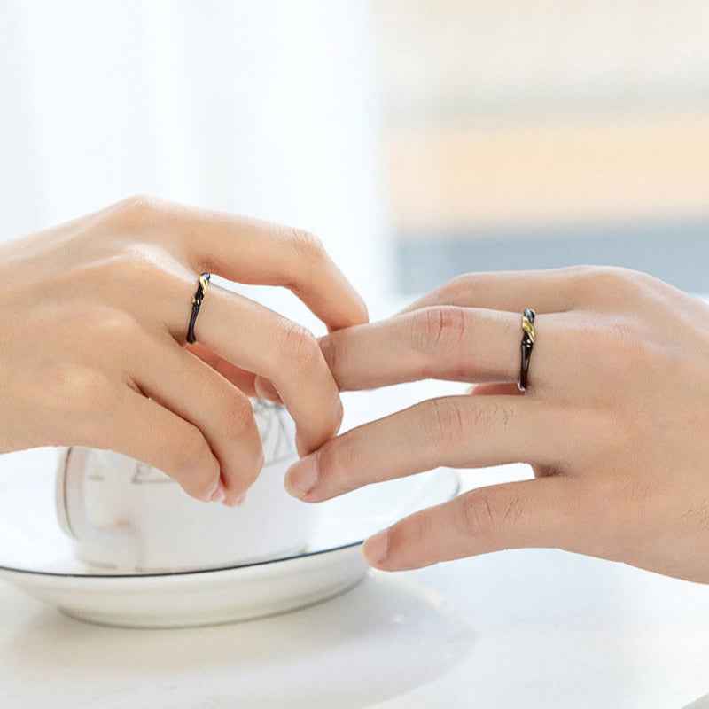 Intertwined Bamboo Couple Rings