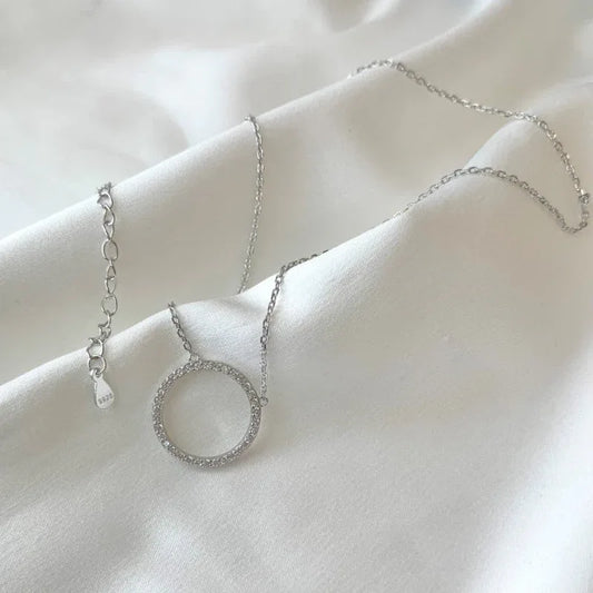 Diamond Circle Pendant Jewelry - JIMMY JEWELRY 01