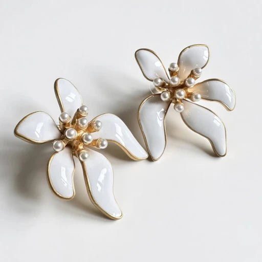 Oscar de la Renta Fresh Enamel Floral Earrings