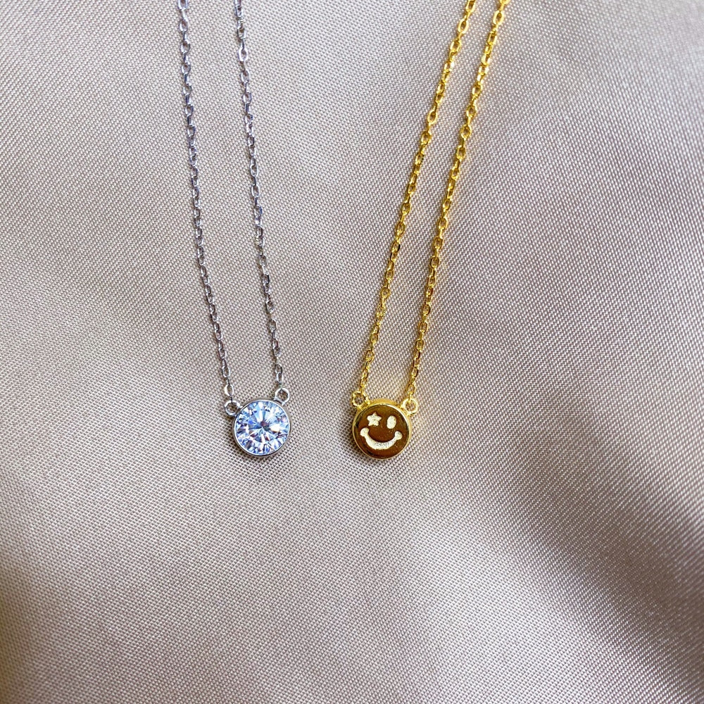 solitaire necklace diamond