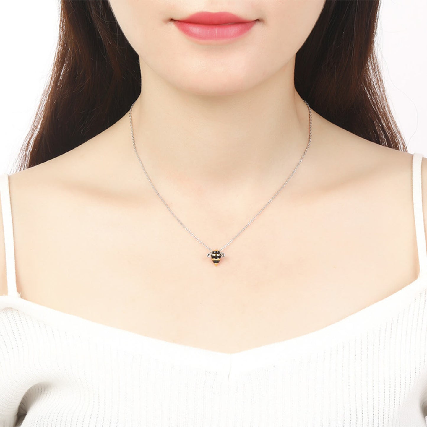 sterling silver queen bee necklace
