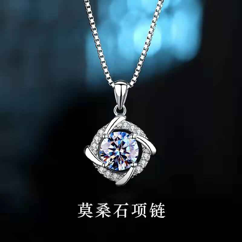 silver diamond pendant
