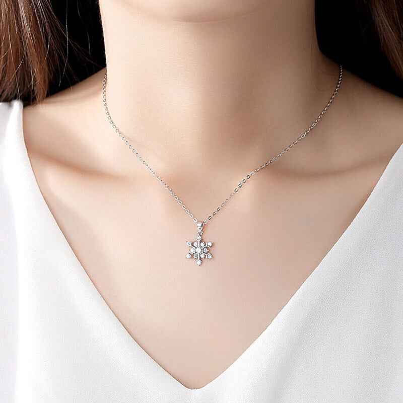 diamond snowflake pendant necklace