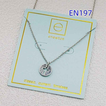 enewton Pendant Necklace
