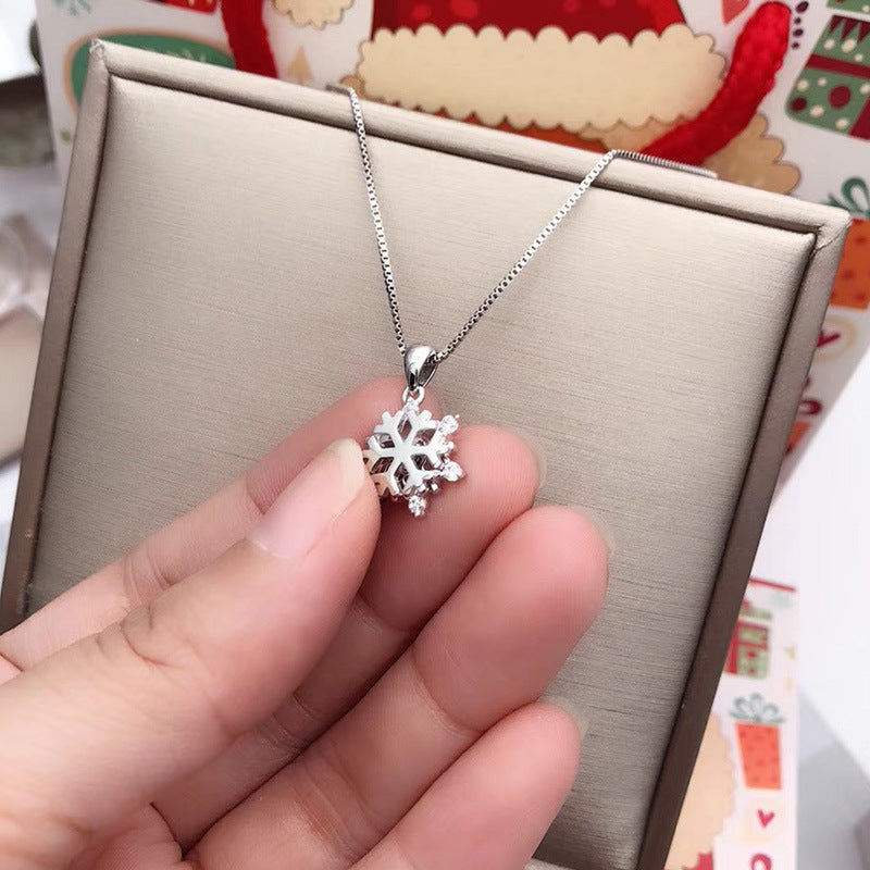 silver snowflake necklace