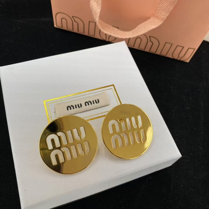 Miu Miu hollow weet elegant earrings