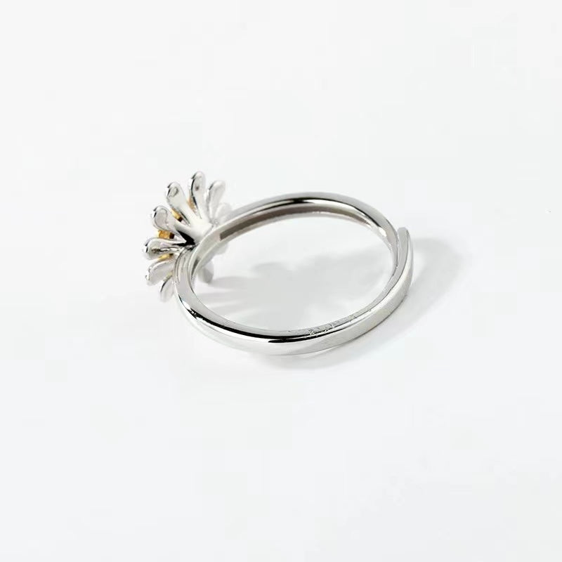 women`s  Silver Chrysanthemum Ring