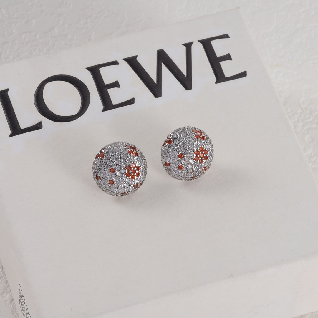 LOEWE Exquisite Full Diamond Round Stud Earrings