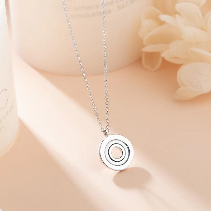 silver circle pendant necklace