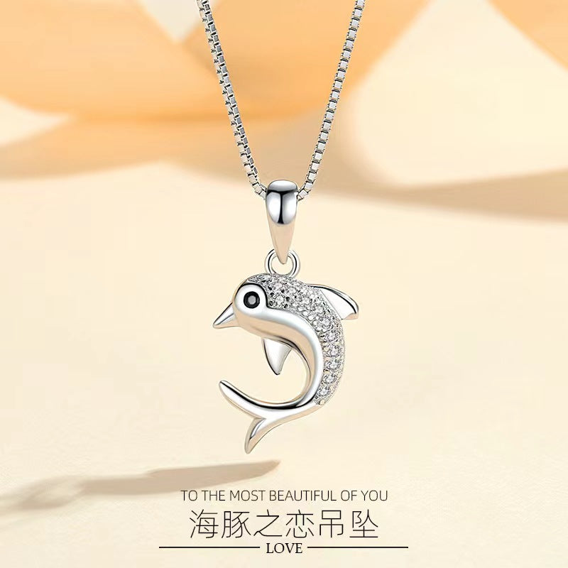 diamond love  dolphin pendant necklace 