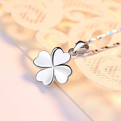 four leaves clover pendant