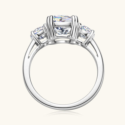 D Color VVS1 Clarity Moissanite Ring

