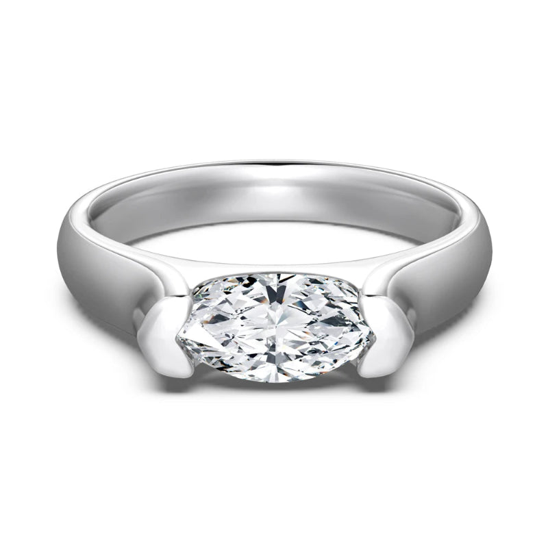 Elegant Oval Zirconia Ring
