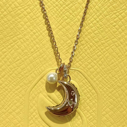 luna necklace backside