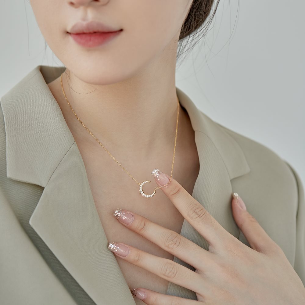 Minimalist Moon Wedding Necklaces