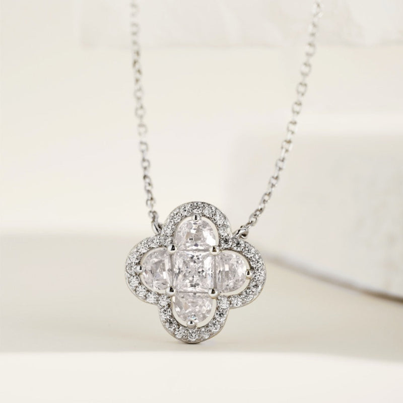 four leaf pendant for women