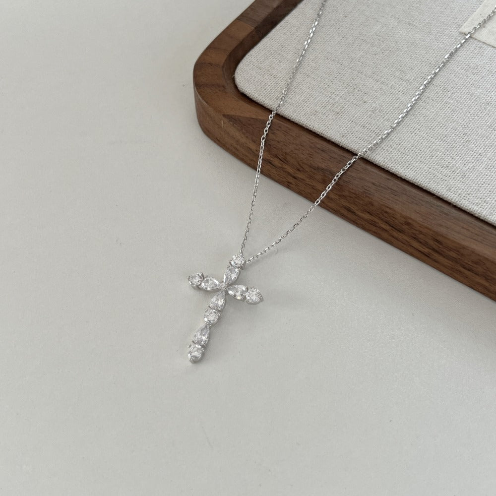 Charming Zirconia Cross Necklace