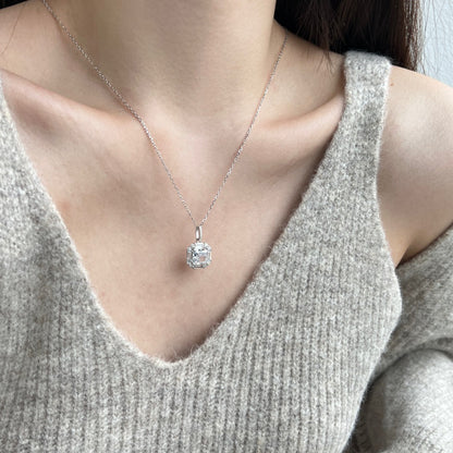 Stylish Heart Square Chunky Necklace