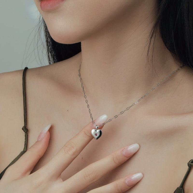 Dainty Heart Pendant Necklace