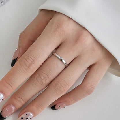 Minimalist Wedding Band

