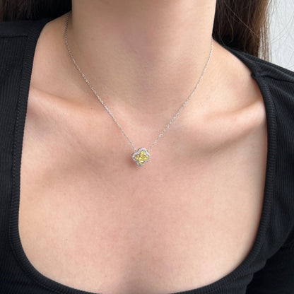 5A Zirconia Four Leaf Clover Pendant