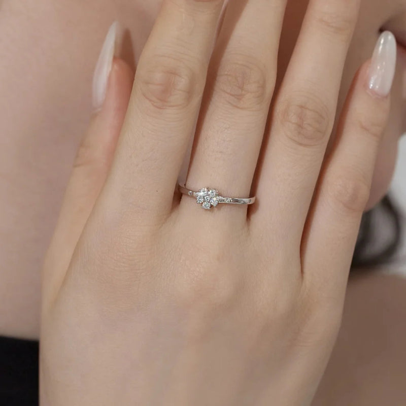 Classic Flower Diamond Ring