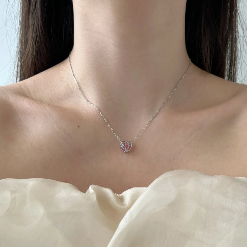 Romantic Pink Zircon Heart Pendant

