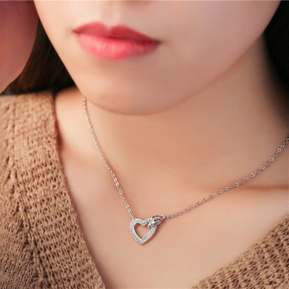 heart necklace from love actually