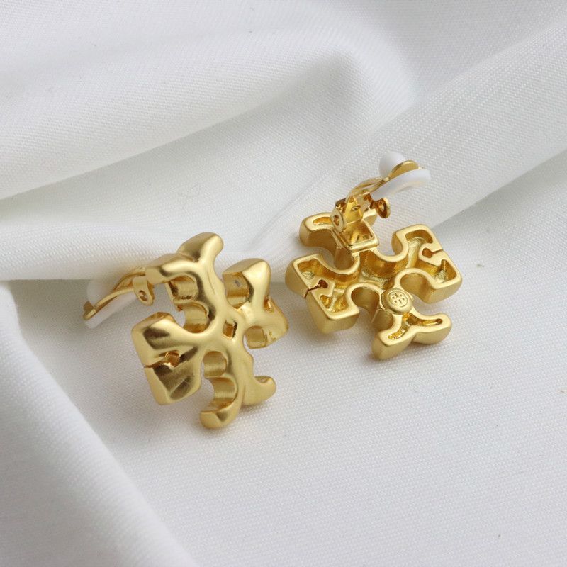 Tory Burch Signature Studs

