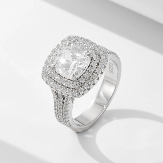Sparkling Square Halo Ring

