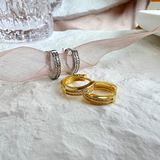 Two-Line Crystal Gold Hoop Earrings

