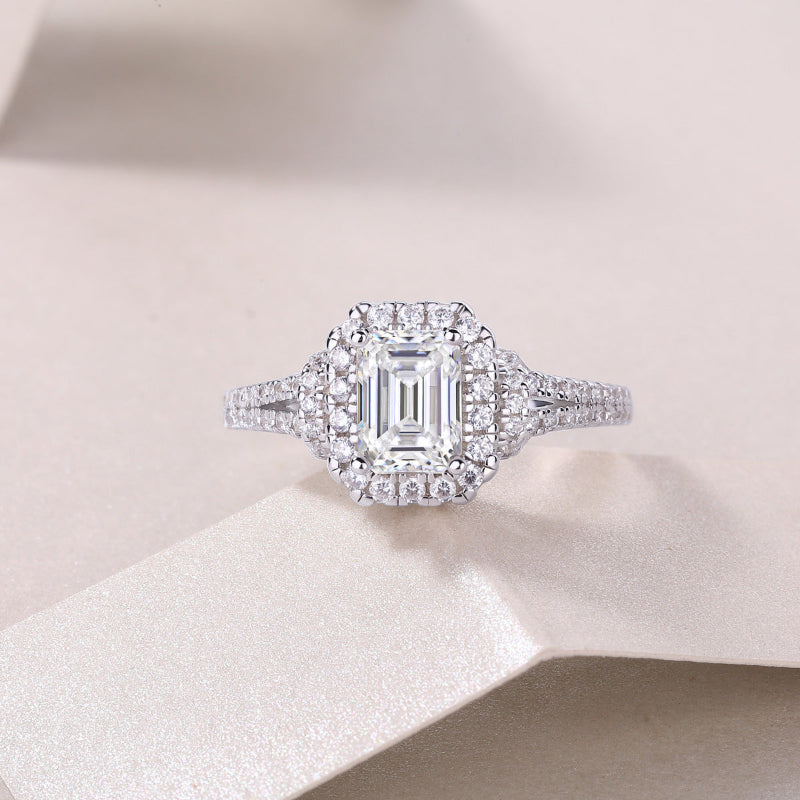 Dazzling Moissanite Anniversary Ring with Split Shank

