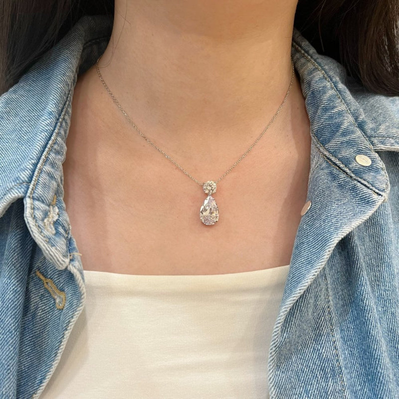 Shining Graduated Crystal Necklace

