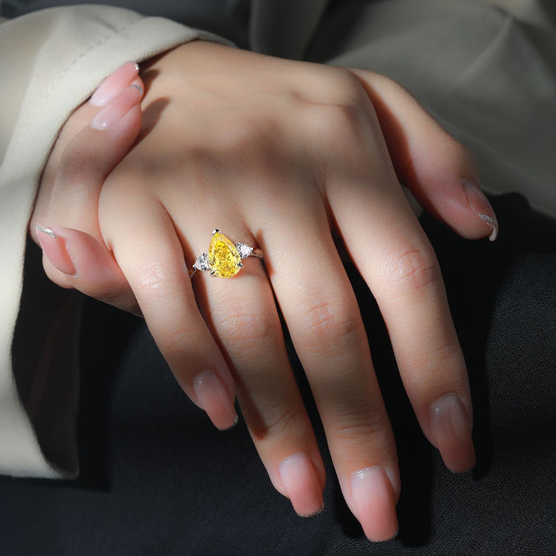 teardrop ring white gold