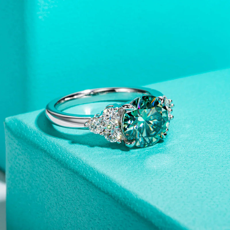 Sparkling Green Moissanite Trilogy Ring

