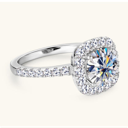 Custom Design Moissanite Halo Gold Ring

