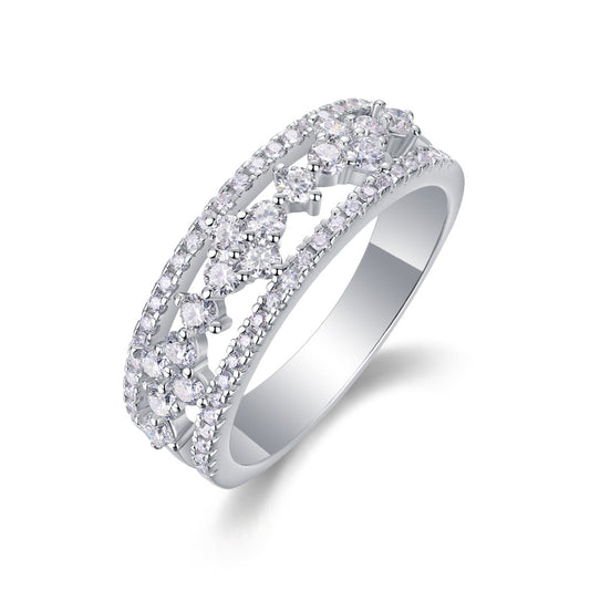 Sparkling Petal Design Moissanite Ring


