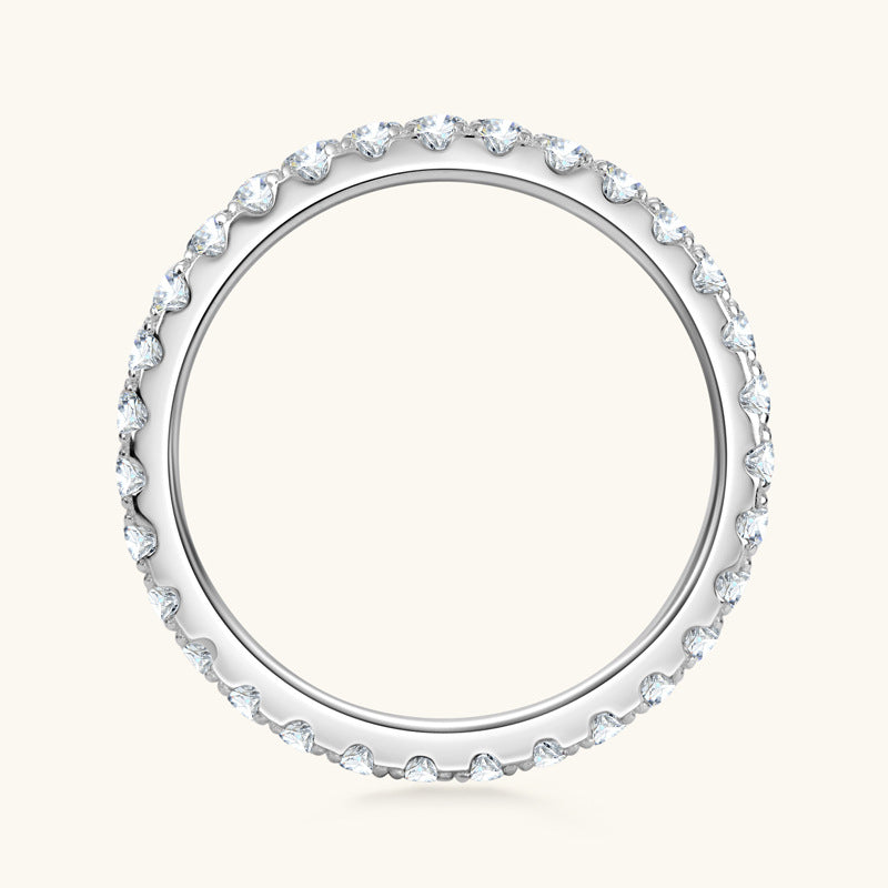Elegant S925 Silver Moissanite Band

