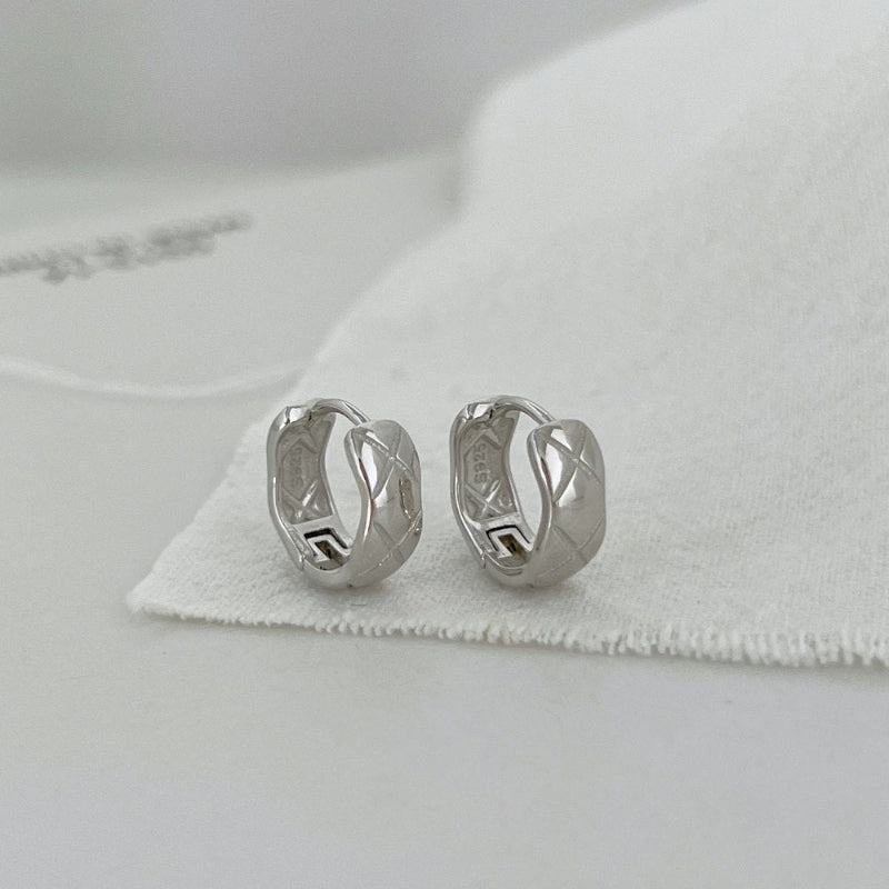 pretty simple earrings
