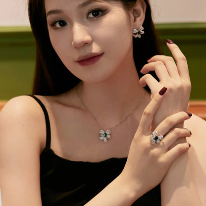 Classic Zirconia Bow Necklace