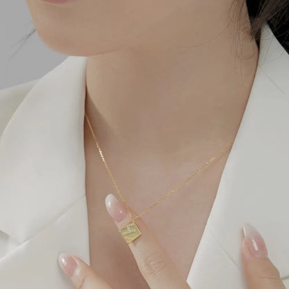 Minimalist Y-Chain Necklace

