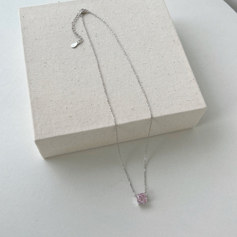 Chic Square Zirconia Pendant