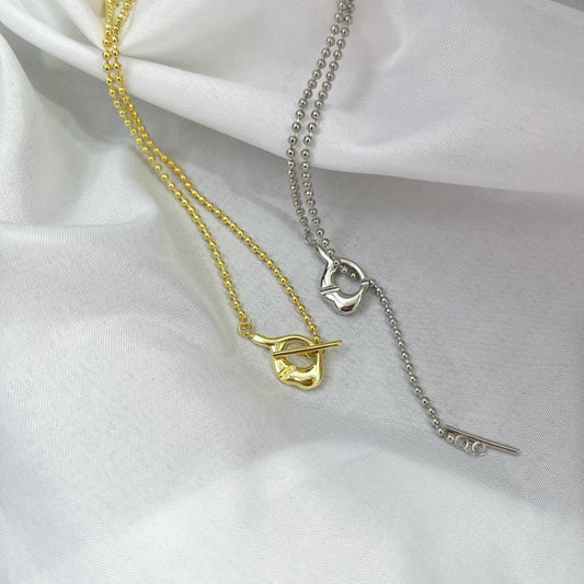 Modern T-Bar and O-Ring Necklace

