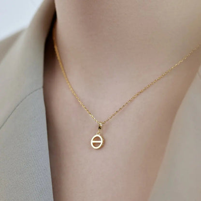 Chic Cutout Round Pendant

